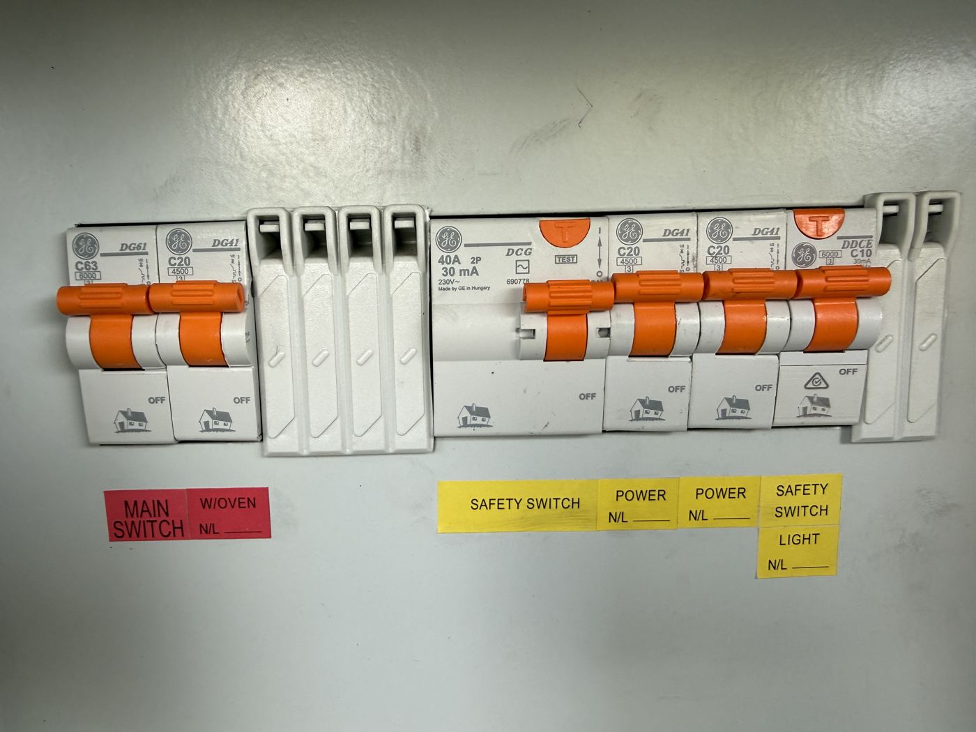 RCBOs (Combined Breaker & Safety Switch) by Daxon Electrical