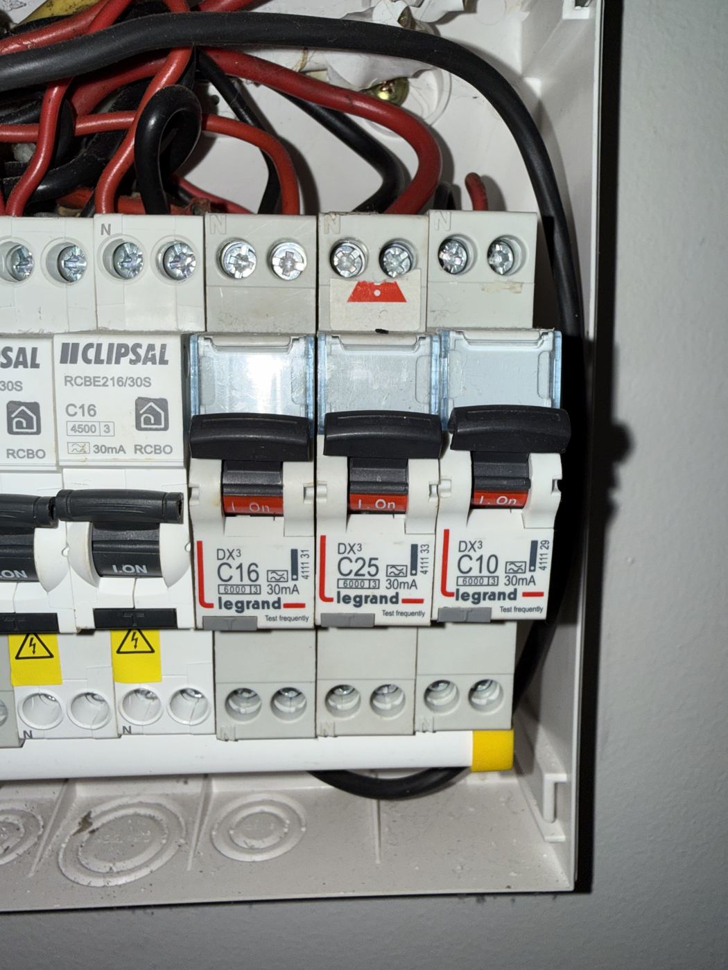 Extra Circuits by Daxon Electrical