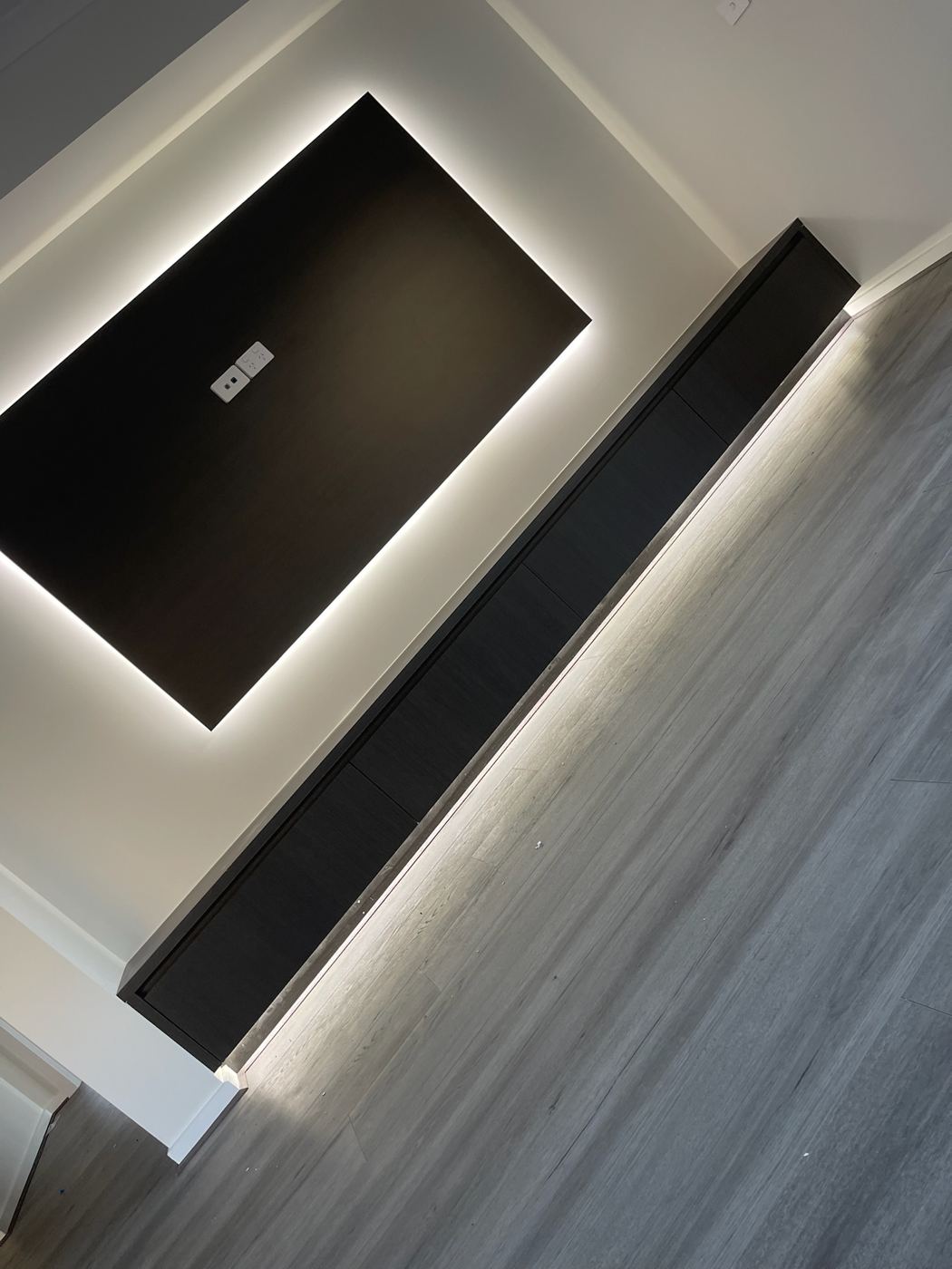 TV Wall Mounting & Concealed Cabling by Daxon Electrical